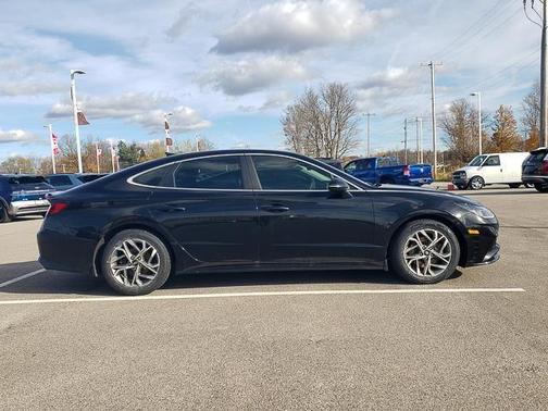 2023 Hyundai SONATA SEL