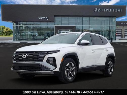 White Pearl 2025 Hyundai TUCSON SEL