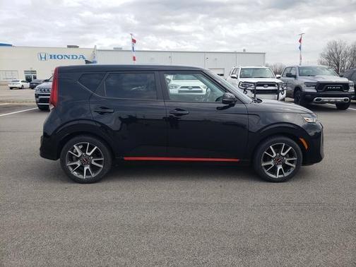 2022 Kia Soul GT-Line 2.0L