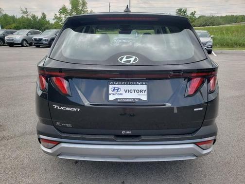 2025 Hyundai TUCSON SE