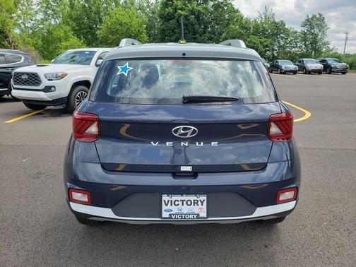 2024 Hyundai VENUE Limited