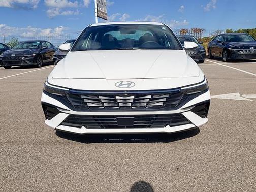 2025 Hyundai ELANTRA HEV Limited