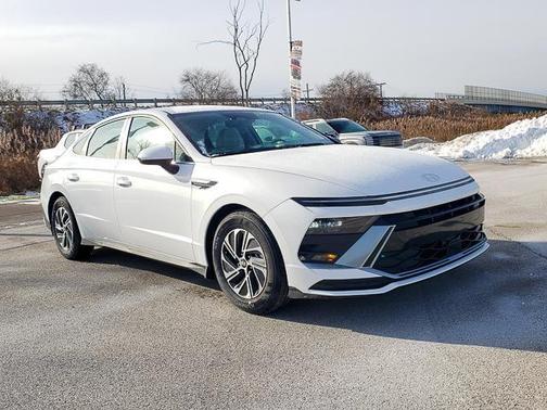2026 Hyundai SONATA Hybrid Blue