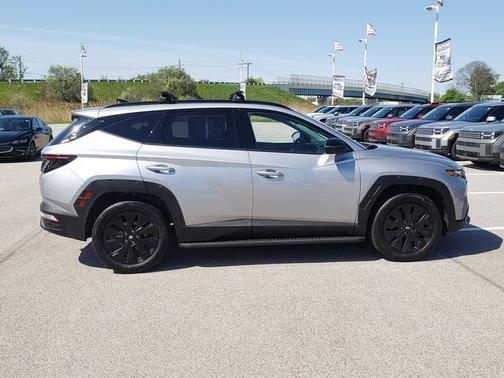 Shimmering Silver 2023 Hyundai TUCSON XRT