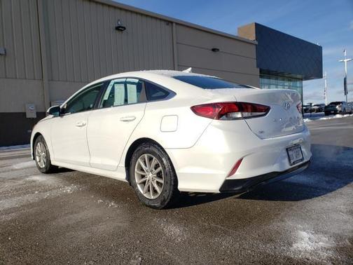 2019 Hyundai SONATA SE