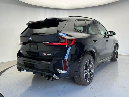 2025 BMW X1 M35i