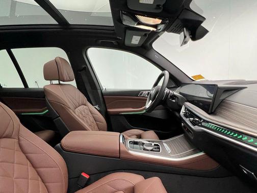 2025 BMW X5 sDrive40i