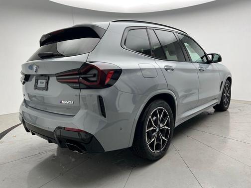 2024 BMW X3 M40i