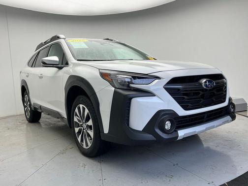 2025 Subaru Outback Touring XT