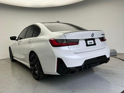 2025 BMW M340 xDrive