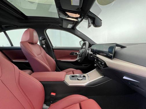 2025 BMW 330 i