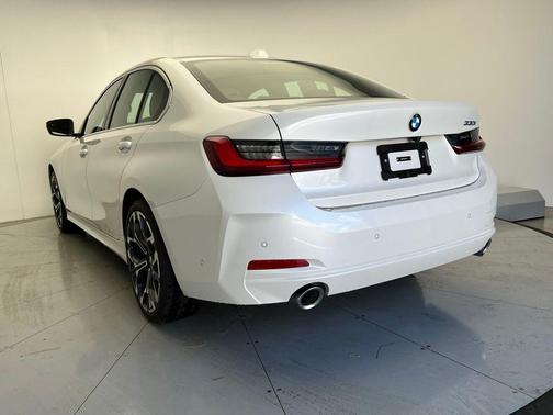 2025 BMW 330 i
