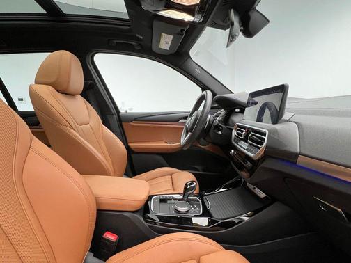 2023 BMW X3 M40i