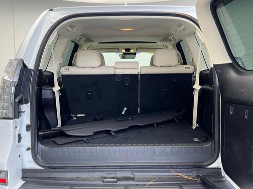 2022 Lexus GX 460 Premium