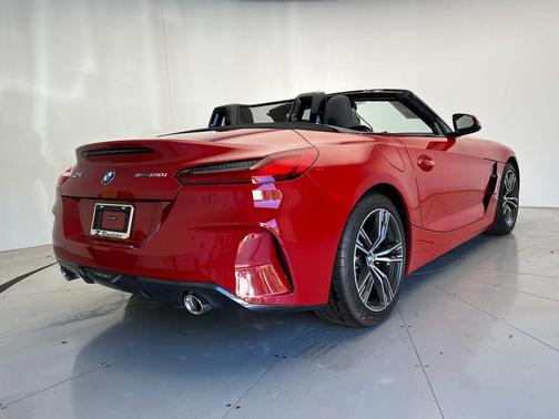 2025 BMW Z4 sDrive30i