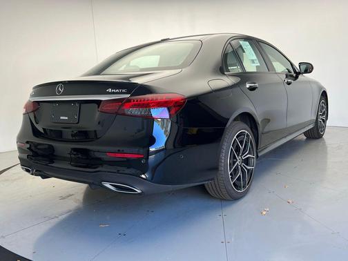 2022 Mercedes-Benz E-Class E 450 4MATIC
