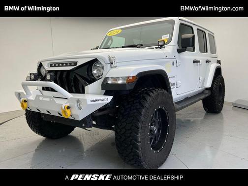 2023 Jeep Wrangler 4-Door Sahara 4x4