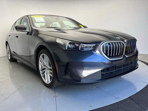 2024 BMW 530 i