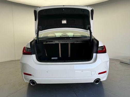 2023 BMW 330 xDrive