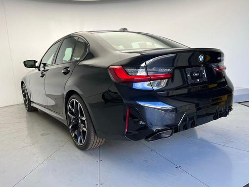 2025 BMW M340 M340i