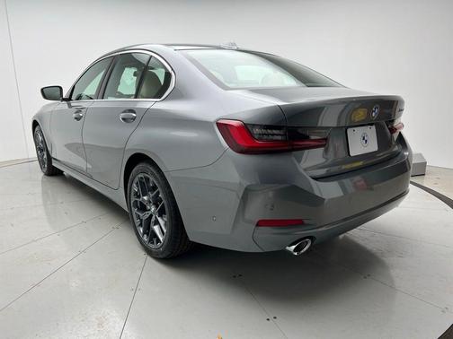 2025 BMW 330 i