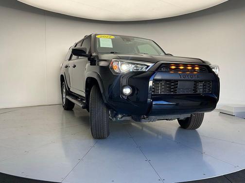 2022 Toyota 4Runner SR5