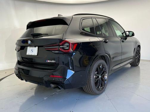 2022 BMW X3 M40i