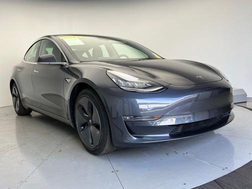 2019 Tesla Model 3 Standard Range Plus