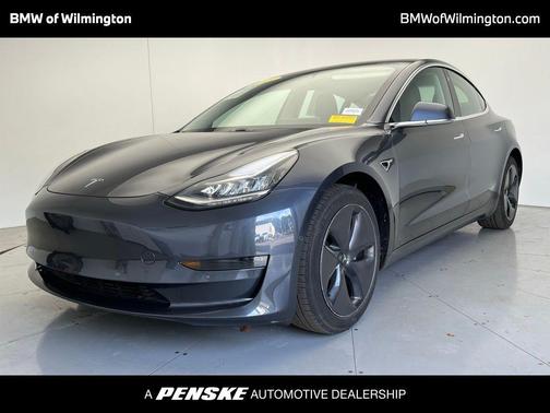2019 Tesla Model 3 Standard Range Plus