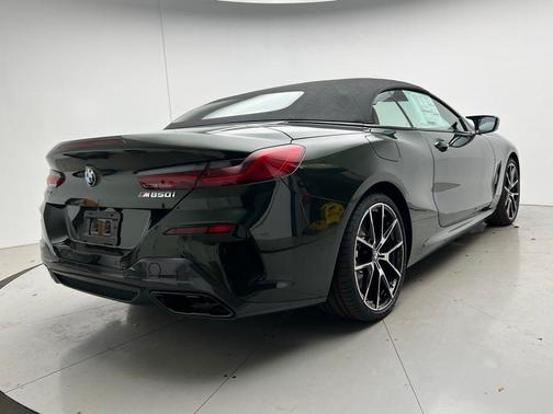 2026 BMW M850 i xDrive