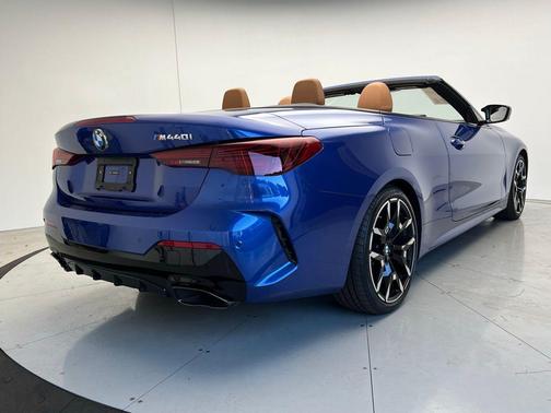 2025 BMW M440 i
