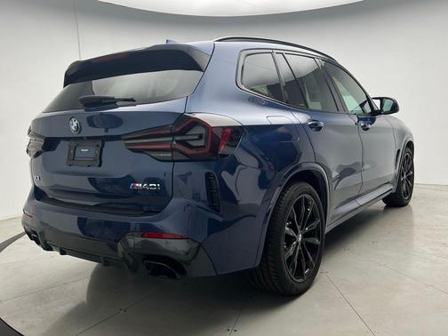 2022 BMW X3 M40i