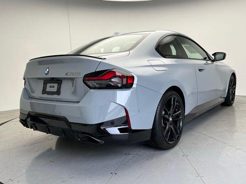 2024 BMW M240 i