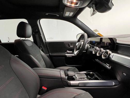 2023 Mercedes-Benz EQB 250 Base