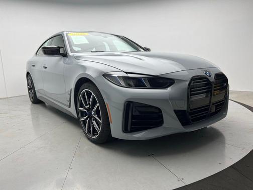 2025 BMW M440 i xDrive