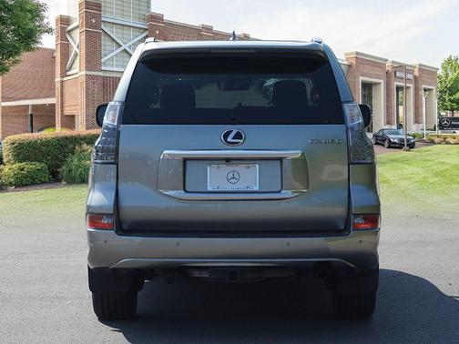 2023 Lexus GX 460 Premium