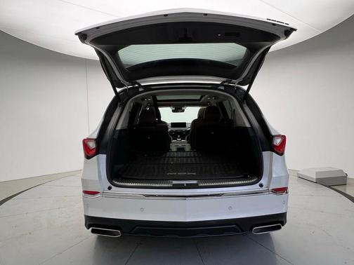2022 Acura MDX Advance Package