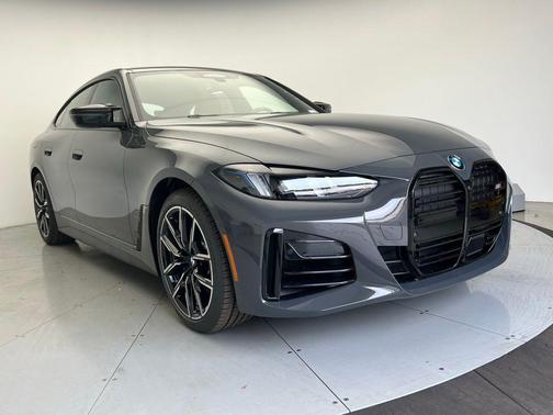 2026 BMW M440 i xDrive