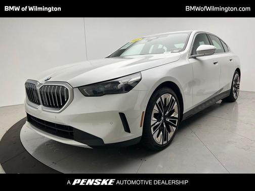 2025 BMW 530 i