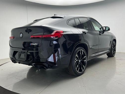2024 BMW X4 