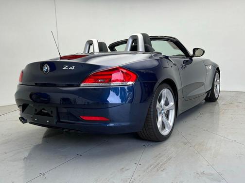 2011 BMW Z4 sDrive30i