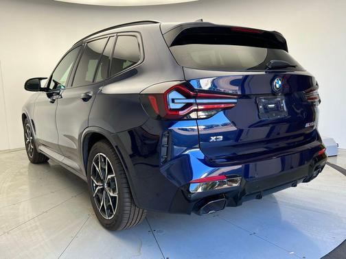 2022 BMW X3 M40i