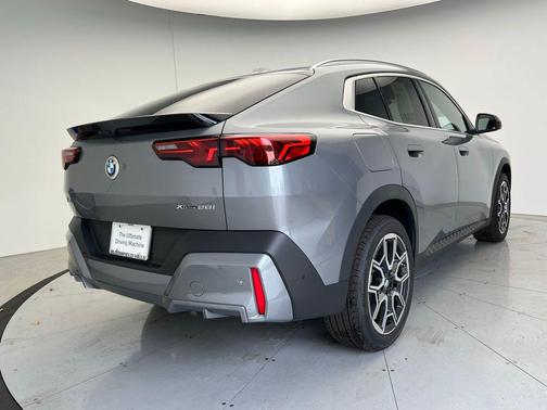 2025 BMW X2 xDrive28i