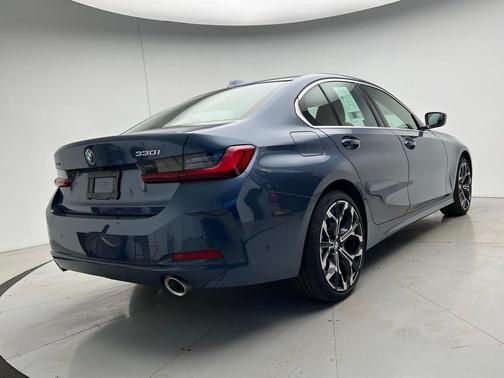 2025 BMW 330 