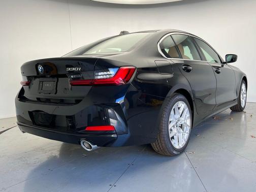 2026 BMW 330 xDrive NA