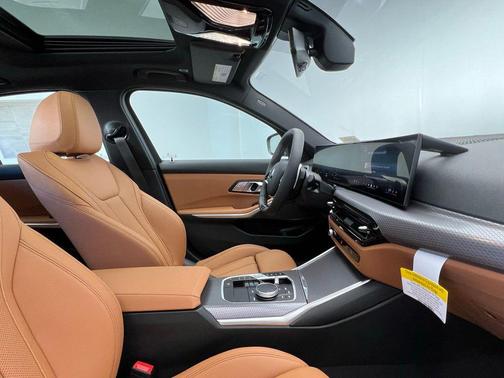 2026 BMW 330 xDrive NA