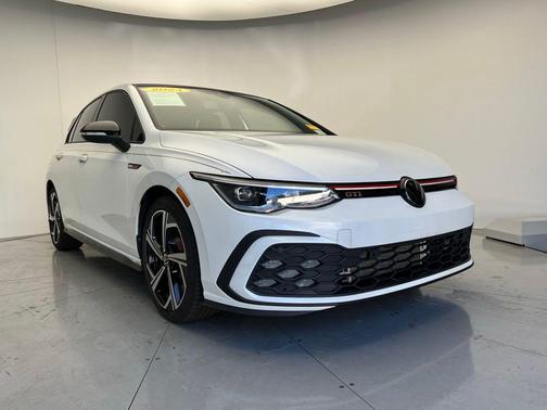 2024 Volkswagen Golf GTI 2.0T SE DSG