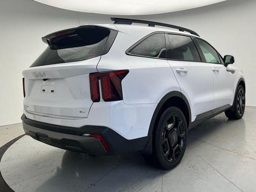 2024 Kia Sorento SX