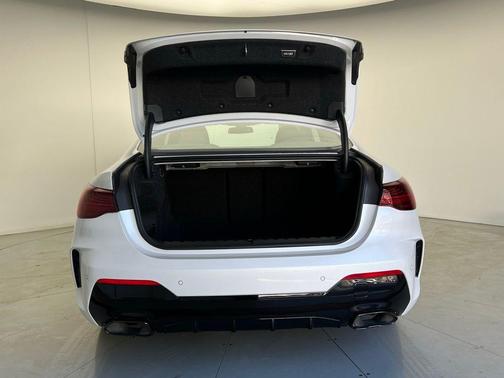 2026 BMW M440 i xDrive