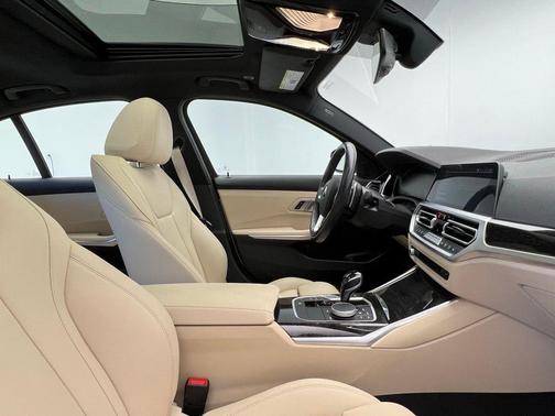 2021 BMW 330 330i